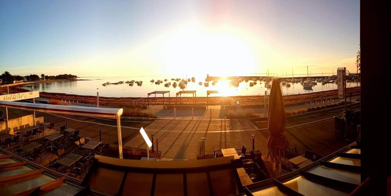 Hotel Du Port Bar Restaurant Сарзо Екстериор снимка