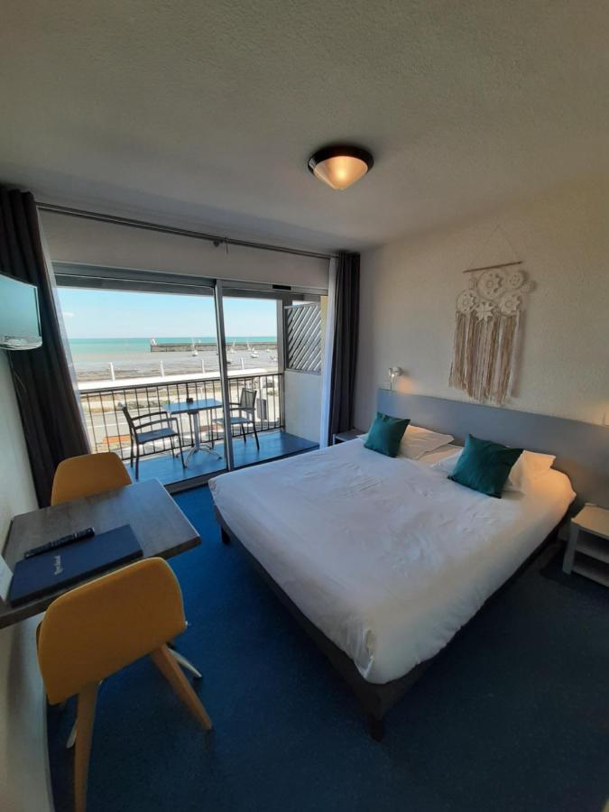 Hotel Du Port Bar Restaurant Сарзо Екстериор снимка